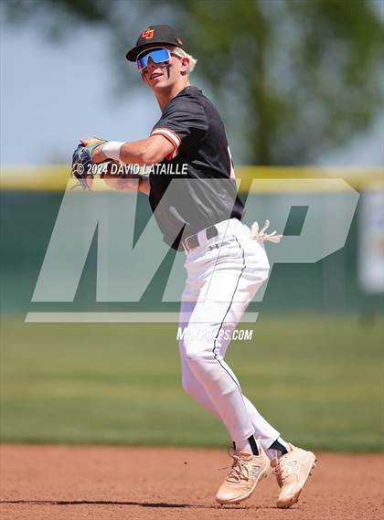 Thumbnail 3 in Grand Junction @ Discovery Canyon (CHSAA 4A Round 1) photogallery.