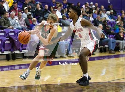 Thumbnail 3 in Rockford East vs. Lincoln photogallery.