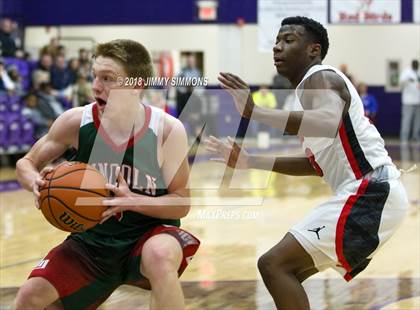 Thumbnail 3 in Rockford East vs. Lincoln photogallery.