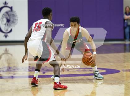 Thumbnail 3 in Rockford East vs. Lincoln photogallery.