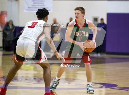 Thumbnail 3 in Rockford East vs. Lincoln photogallery.