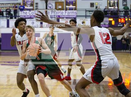 Thumbnail 3 in Rockford East vs. Lincoln photogallery.