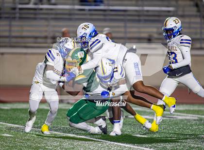Thumbnail 1 in Worthing vs. Chapel Hill (UIL 4A -l Football Area Playoff) photogallery.