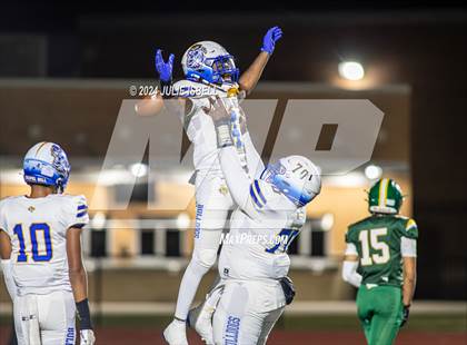 Thumbnail 3 in Worthing vs. Chapel Hill (UIL 4A -l Football Area Playoff) photogallery.
