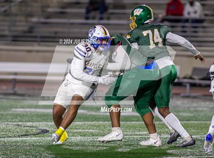 Thumbnail 1 in Worthing vs. Chapel Hill (UIL 4A -l Football Area Playoff) photogallery.