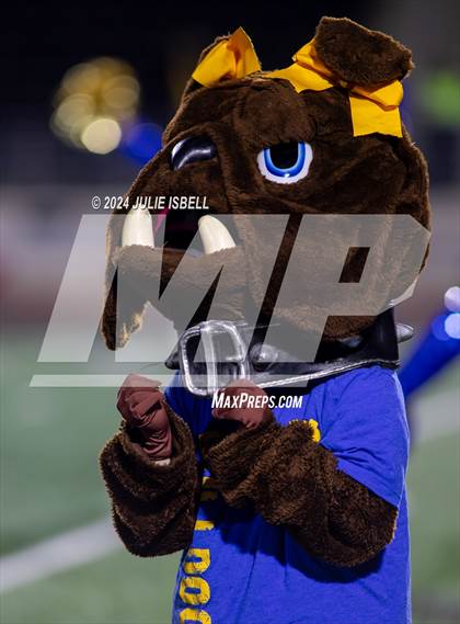 Thumbnail 3 in Worthing vs. Chapel Hill (UIL 4A -l Football Area Playoff) photogallery.
