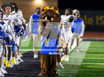 Thumbnail 1 in Worthing vs. Chapel Hill (UIL 4A -l Football Area Playoff) photogallery.