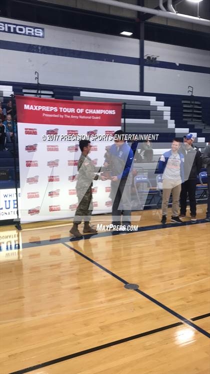 Thumbnail 1 in Whitefish Bay TOC Ceremony photogallery.