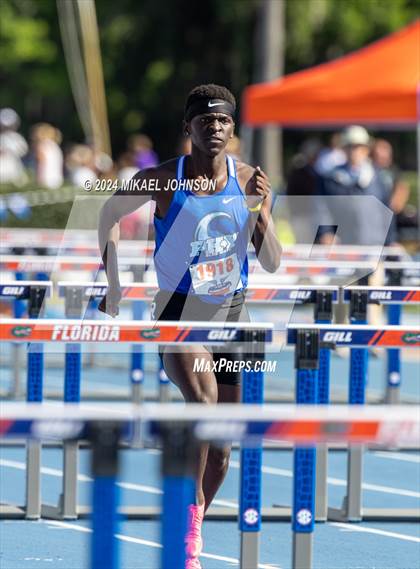 Thumbnail 1 in UF Relays (Friday) photogallery.