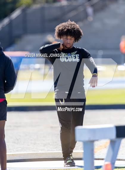 Thumbnail 3 in UF Relays (Friday) photogallery.