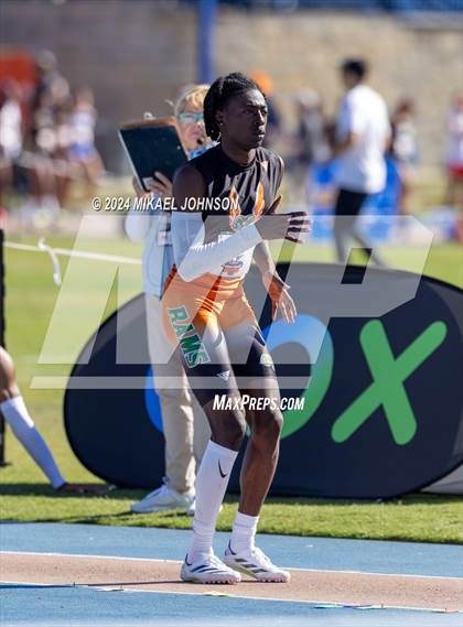 Thumbnail 1 in UF Relays (Friday) photogallery.