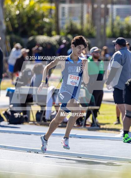Thumbnail 1 in UF Relays (Friday) photogallery.