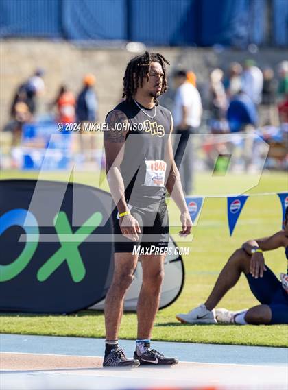 Thumbnail 1 in UF Relays (Friday) photogallery.