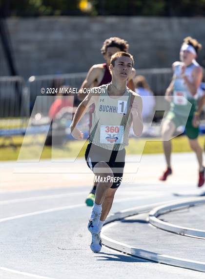 Thumbnail 3 in UF Relays (Friday) photogallery.
