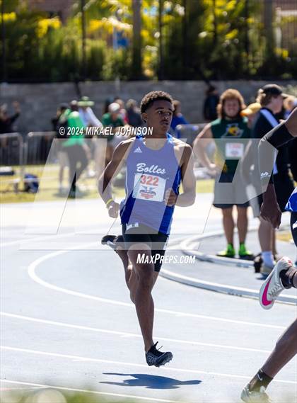 Thumbnail 2 in UF Relays (Friday) photogallery.
