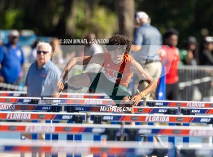 Thumbnail 2 in UF Relays (Friday) photogallery.