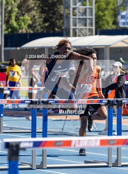 Thumbnail 2 in UF Relays (Friday) photogallery.