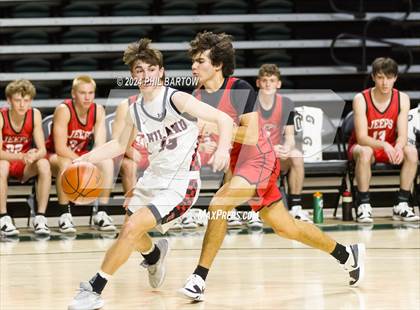 Thumbnail 2 in Hiland vs. South Webster (OHSAA Division IV Region 15 Regional Final)  photogallery.
