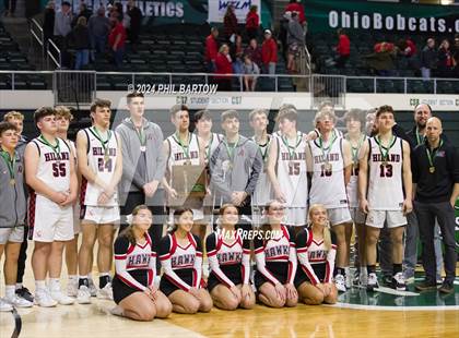 Thumbnail 2 in Hiland vs. South Webster (OHSAA Division IV Region 15 Regional Final)  photogallery.