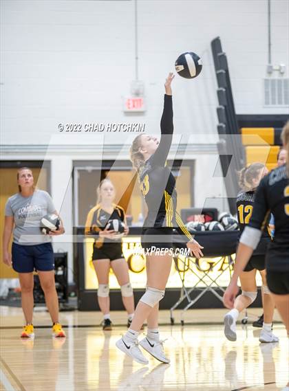 Thumbnail 3 in Canandaigua Academy @ Honeoye Falls-Lima photogallery.