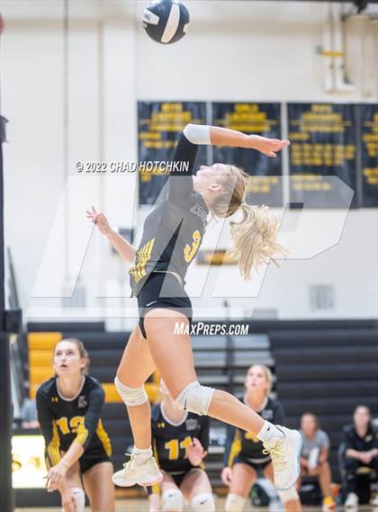 Thumbnail 1 in Canandaigua Academy @ Honeoye Falls-Lima photogallery.