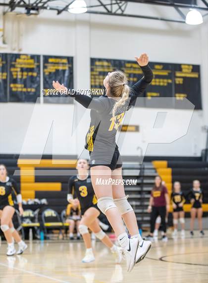 Thumbnail 2 in Canandaigua Academy @ Honeoye Falls-Lima photogallery.