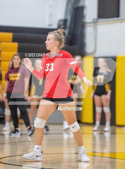 Thumbnail 2 in Canandaigua Academy @ Honeoye Falls-Lima photogallery.