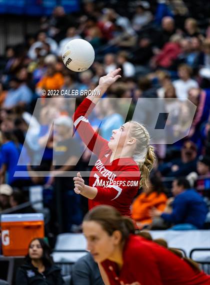 Thumbnail 3 in Timpanogos vs. Bountiful (UHSAA 5A Quarterfinals) photogallery.