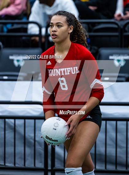 Thumbnail 1 in Timpanogos vs. Bountiful (UHSAA 5A Quarterfinals) photogallery.
