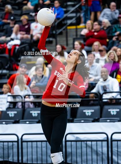 Thumbnail 1 in Timpanogos vs. Bountiful (UHSAA 5A Quarterfinals) photogallery.