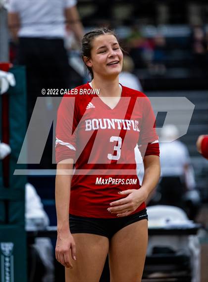 Thumbnail 3 in Timpanogos vs. Bountiful (UHSAA 5A Quarterfinals) photogallery.