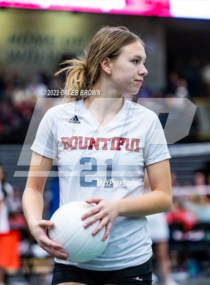 Thumbnail 1 in Timpanogos vs. Bountiful (UHSAA 5A Quarterfinals) photogallery.