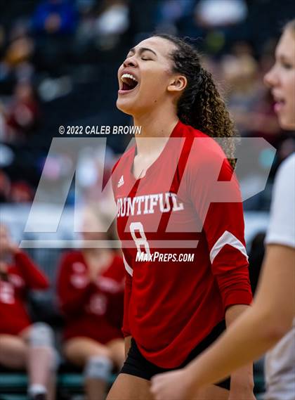 Thumbnail 3 in Timpanogos vs. Bountiful (UHSAA 5A Quarterfinals) photogallery.
