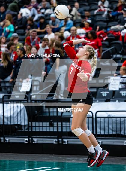 Thumbnail 3 in Timpanogos vs. Bountiful (UHSAA 5A Quarterfinals) photogallery.
