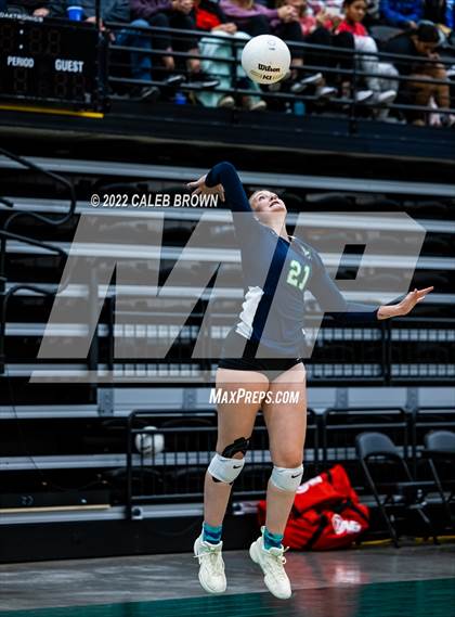 Thumbnail 3 in Timpanogos vs. Bountiful (UHSAA 5A Quarterfinals) photogallery.