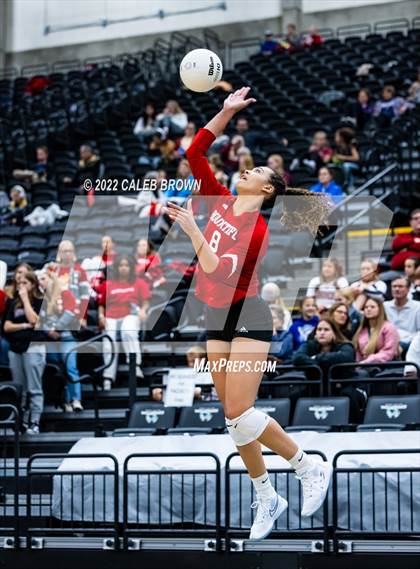 Thumbnail 2 in Timpanogos vs. Bountiful (UHSAA 5A Quarterfinals) photogallery.