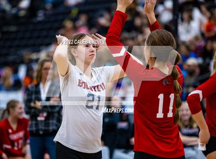 Thumbnail 1 in Timpanogos vs. Bountiful (UHSAA 5A Quarterfinals) photogallery.