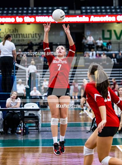 Thumbnail 3 in Timpanogos vs. Bountiful (UHSAA 5A Quarterfinals) photogallery.