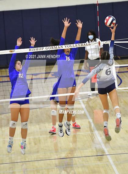 Thumbnail 1 in Shadow Ridge @ Bishop Gorman (Class 5A Southern Region Semifinal) photogallery.