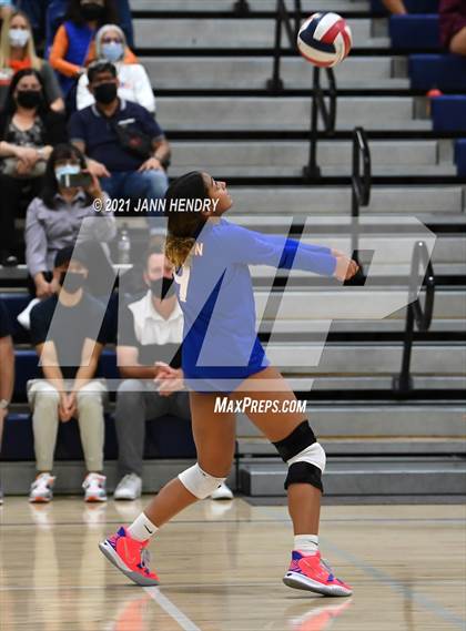 Thumbnail 1 in Shadow Ridge @ Bishop Gorman (Class 5A Southern Region Semifinal) photogallery.