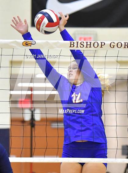 Thumbnail 2 in Shadow Ridge @ Bishop Gorman (Class 5A Southern Region Semifinal) photogallery.