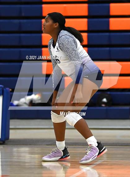 Thumbnail 1 in Shadow Ridge @ Bishop Gorman (Class 5A Southern Region Semifinal) photogallery.