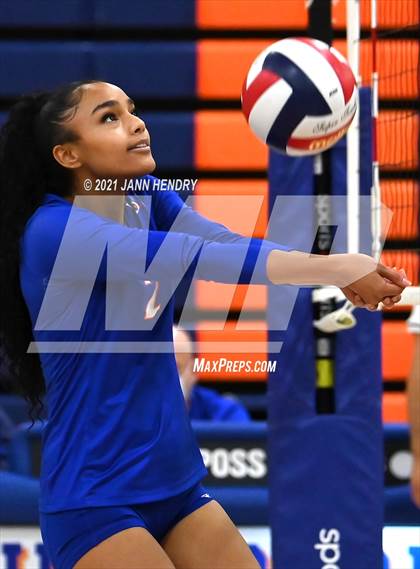 Thumbnail 1 in Shadow Ridge @ Bishop Gorman (Class 5A Southern Region Semifinal) photogallery.