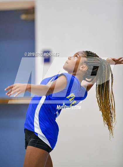 Thumbnail 2 in O'Farrell Charter @ El Cajon Valley photogallery.