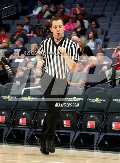 Thumbnail 1 in Elk Grove vs. El Camino photogallery.
