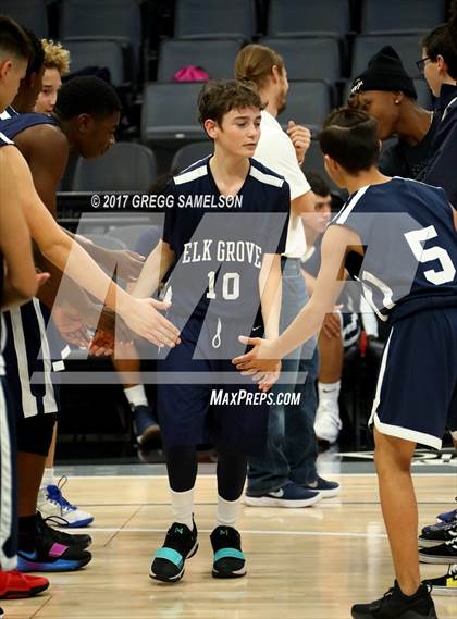 Thumbnail 1 in Elk Grove vs. El Camino photogallery.