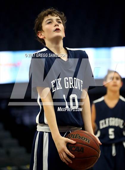Thumbnail 2 in Elk Grove vs. El Camino photogallery.