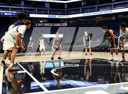 Thumbnail 2 in Elk Grove vs. El Camino photogallery.