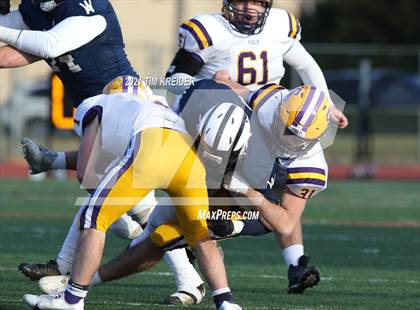 Thumbnail 3 in Scranton Prep vs. Wyomissing (PIAA AAA Quarterfinal) photogallery.