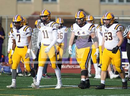 Thumbnail 2 in Scranton Prep vs. Wyomissing (PIAA AAA Quarterfinal) photogallery.